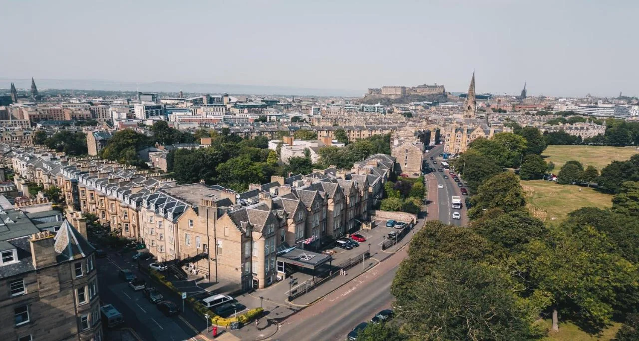 JA The Bruntsfield - Edinburgh